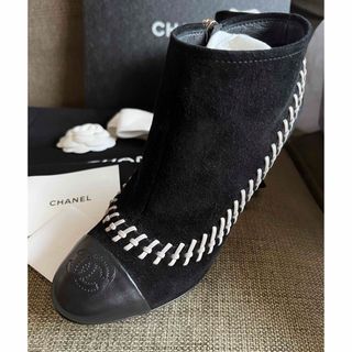 CHANEL - CHANEL ブーツ ブーティ ショートブーツ 37.5 新品同様の通販