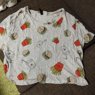 エイチアンドエム(H&M)のハンバーガーTシャツ(Tシャツ(半袖/袖なし))