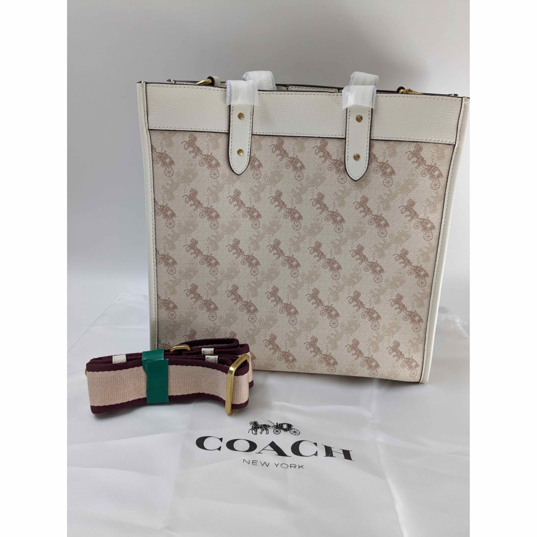 ⭐︎新品未使用⭐︎ COACH トートバッグ　ショルダーバッグ89143SVWTサイズ