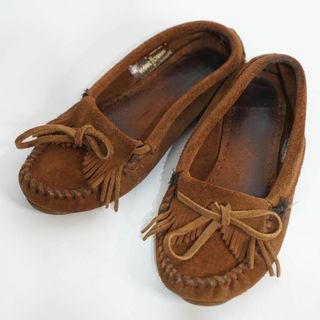 ミネトンカ(Minnetonka)のMinnetonka モカシンデッキシューズ フラット キャメル22cm(スリッポン/モカシン)