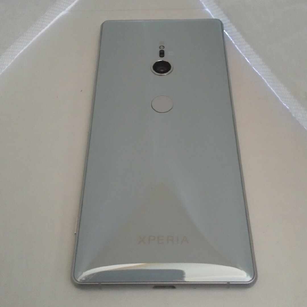 Xperia(エクスペリア)のSONY Xperia XZ2 702SO リキッドシルバー ソフトバンク  8 スマホ/家電/カメラのスマートフォン/携帯電話(スマートフォン本体)の商品写真