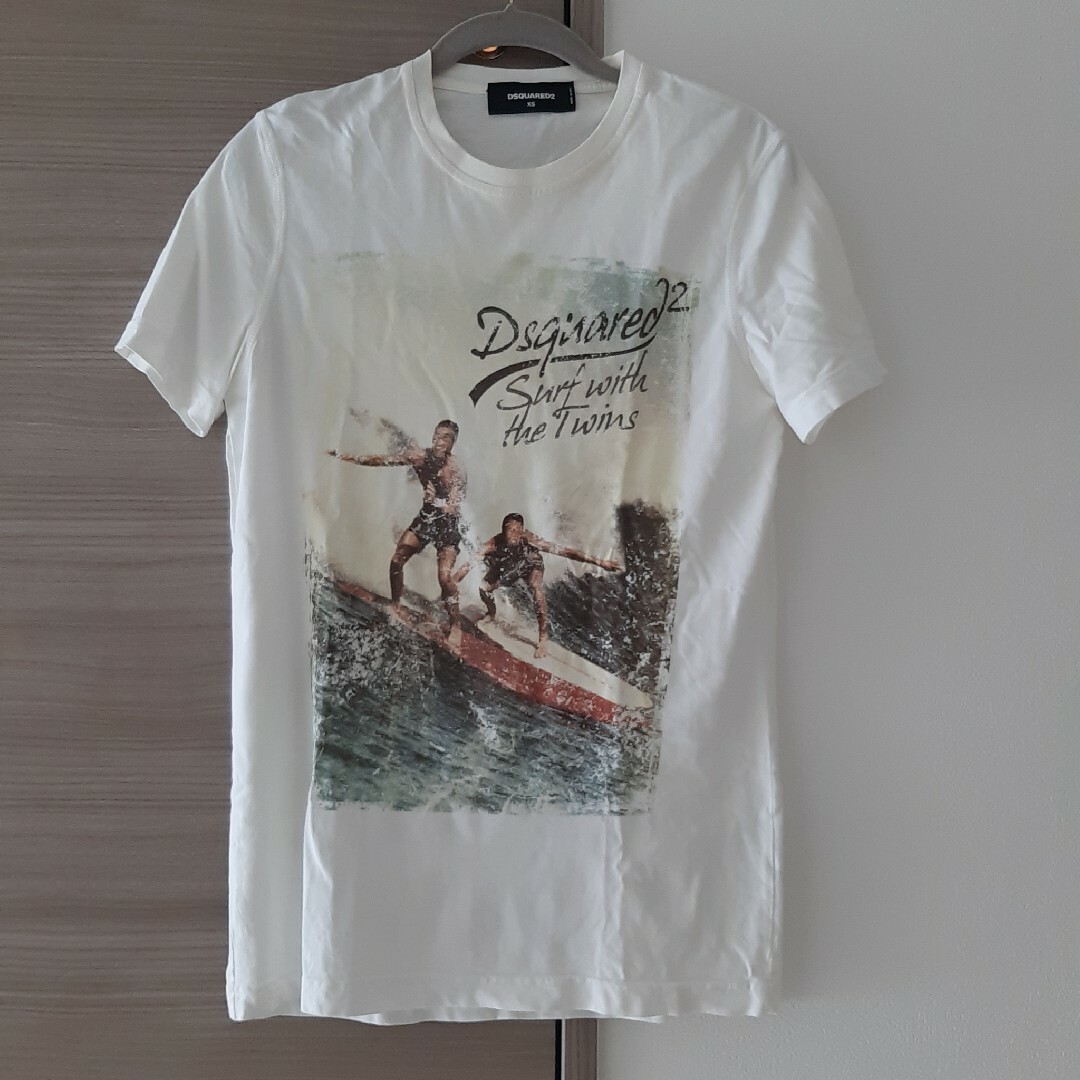 DSQUARED2(ディースクエアード)のDsquared2　サーフTシャツ メンズのトップス(Tシャツ/カットソー(半袖/袖なし))の商品写真