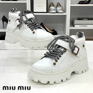 ミュウミュウ(miumiu)の6691 未使用 ミュウミュウ レザー ロゴ ベルト ハイカットスニーカー(スニーカー)