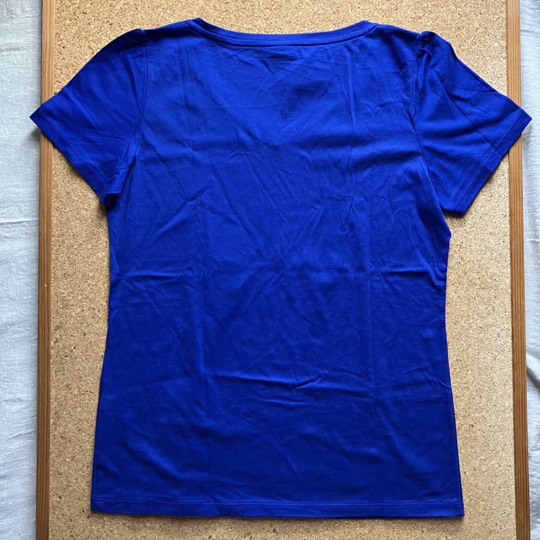 UNIQLO(ユニクロ)の【新品】ユニクロ　レディース　コットン　vネックT（半袖） レディースのトップス(Tシャツ(半袖/袖なし))の商品写真