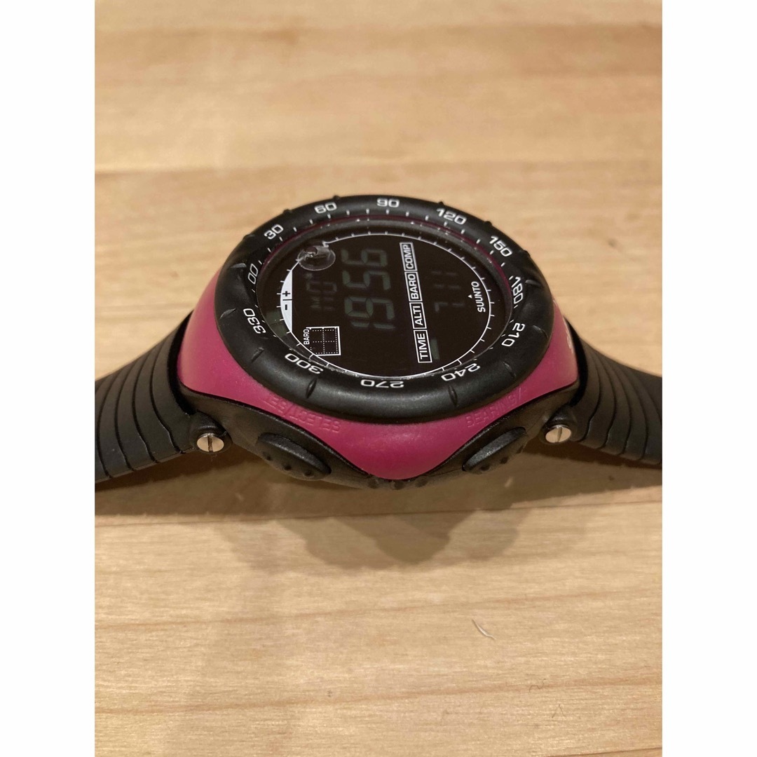 最安値に挑戦! SUUNTO VECTOR ベリーパープル スント ベクターコア