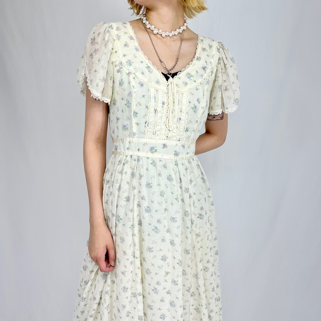 GUNNE SAX(ガニーサックス)の古着 70年代 ガンネサックス GUNNE SAX 花柄 マキシ丈 半袖 フレア ワンピース レディースS ヴィンテージ /evb002306 レディースのワンピース(その他)の商品写真