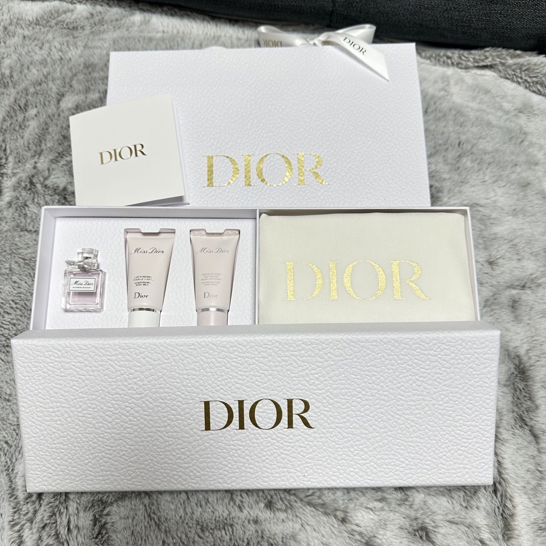 「新品未開封」DIOR ディオール 　バースデーギフト　トラベルセット