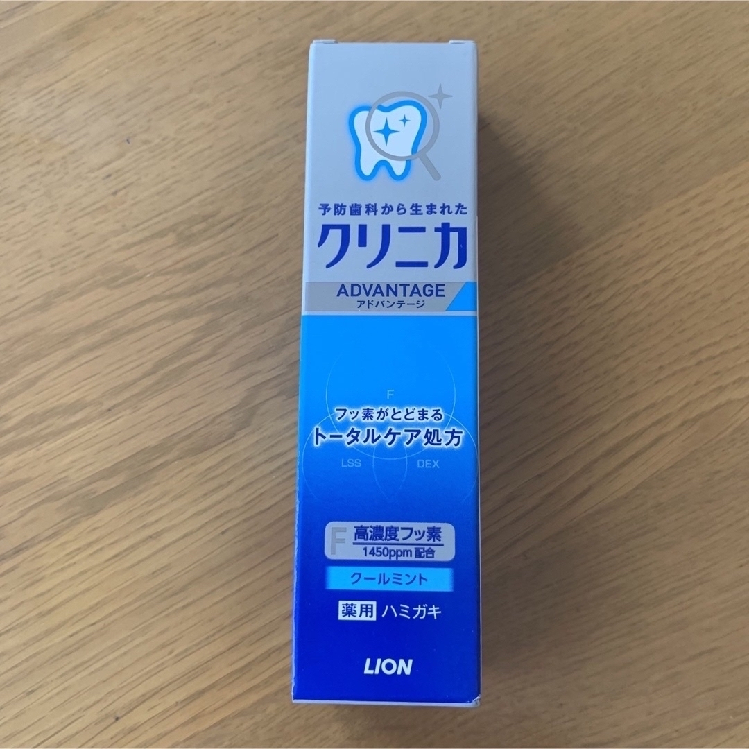 クリニカ 歯磨き粉 & デンタルフロス コスメ/美容のオーラルケア(歯磨き粉)の商品写真