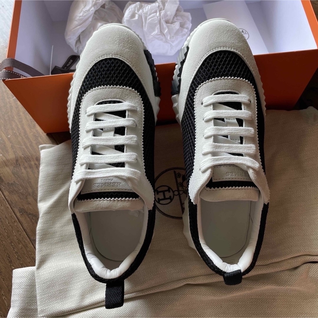 HERMES - 新品未使用 エルメス スニーカー バウンシング 黒 白 HERMES - 新品未使用 エルメス スニーカー バウンシング 黒 白