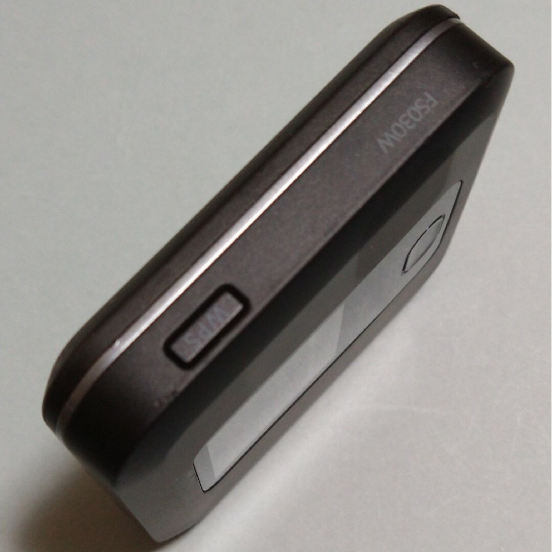 B3 モバイルルータFS030W 中古 正常稼働 確認品 電池膨張無しの通販 by ラブパリ B3 モバイルルータFS030W 中古 正常稼働 確認品 電池膨張無し