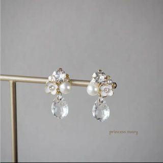 大粒雫クリスタル♡flower bijouピアス(ピアス)