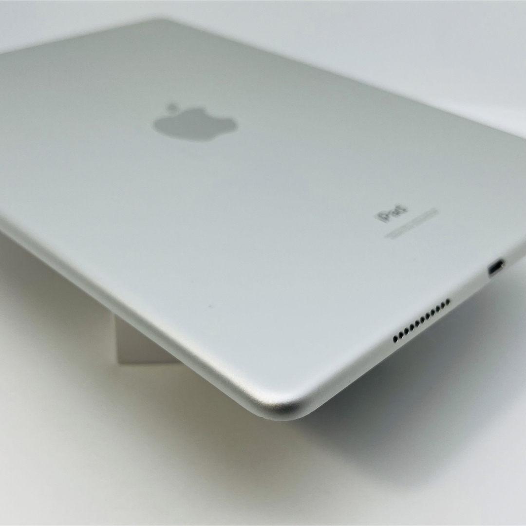 【極美品/箱・付属品完備】iPad Air3 64GB シルバー