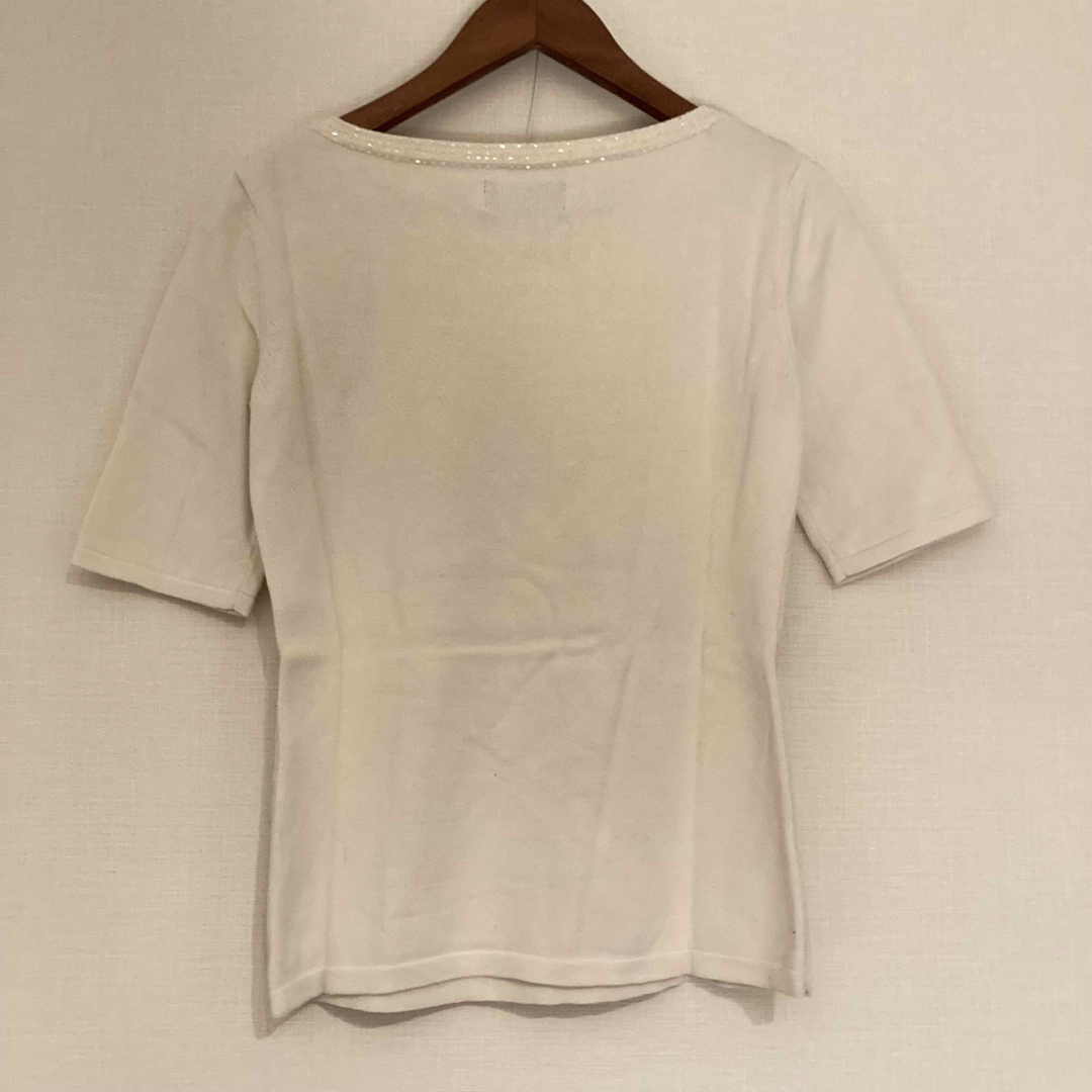 UNTITLED(アンタイトル)の未使用　UNTITLED アンタイトル　半袖Tシャツ　ニット レディースのトップス(Tシャツ(半袖/袖なし))の商品写真