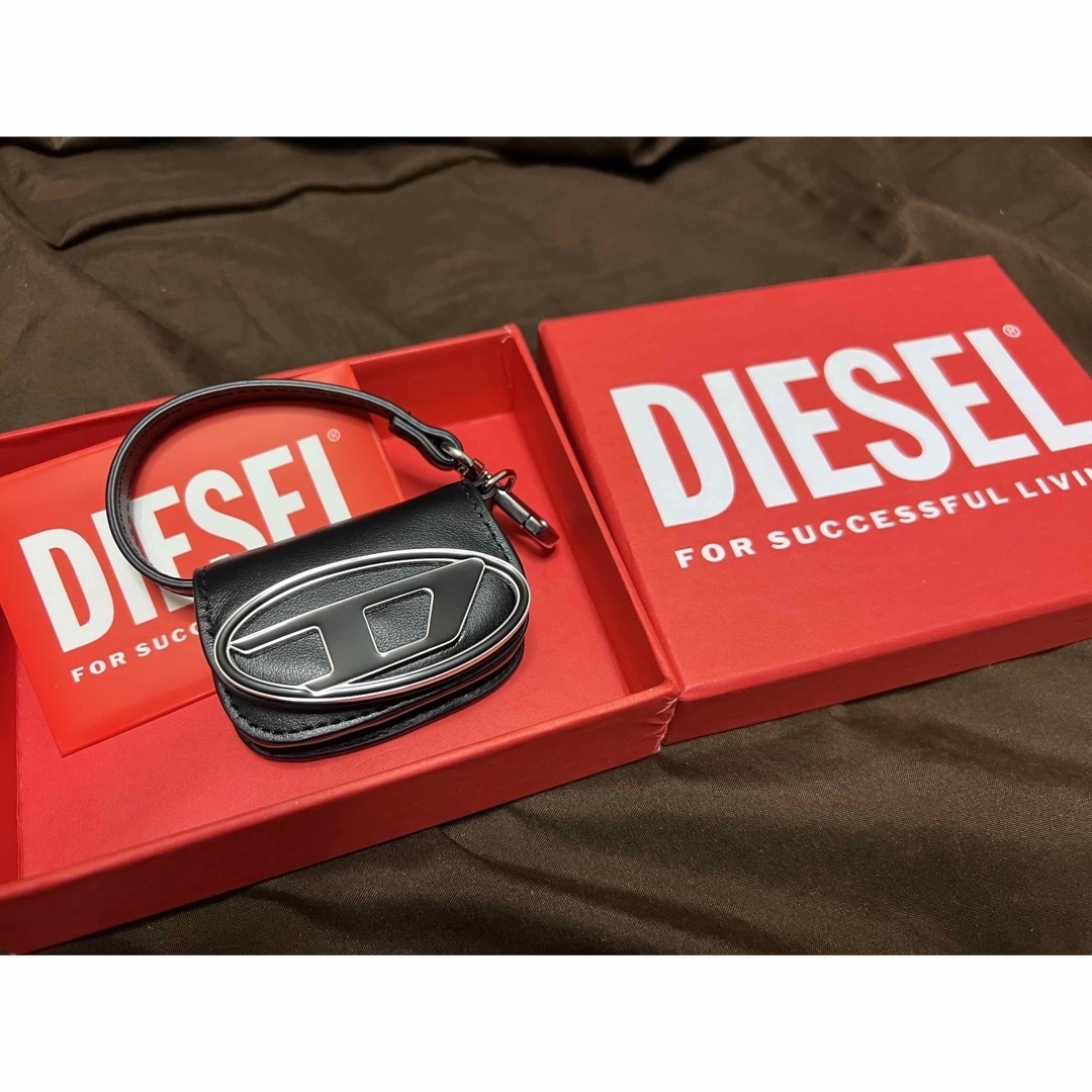 DIESEL カウレザー マイクロウォレット コインケース - コインケース