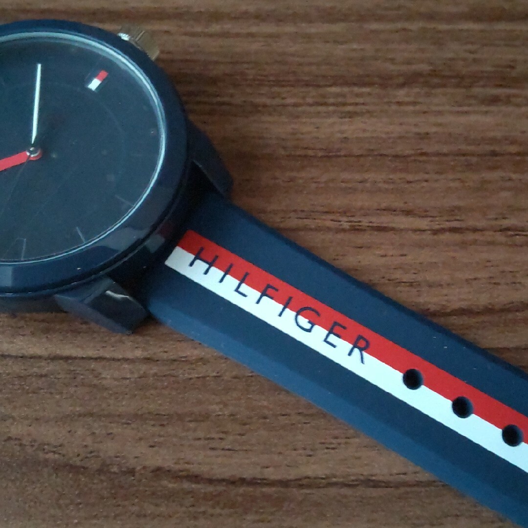 TOMMY HILFIGER - ☆新品 TOMMY HILFIGER メンズ腕時計 1791746の通販