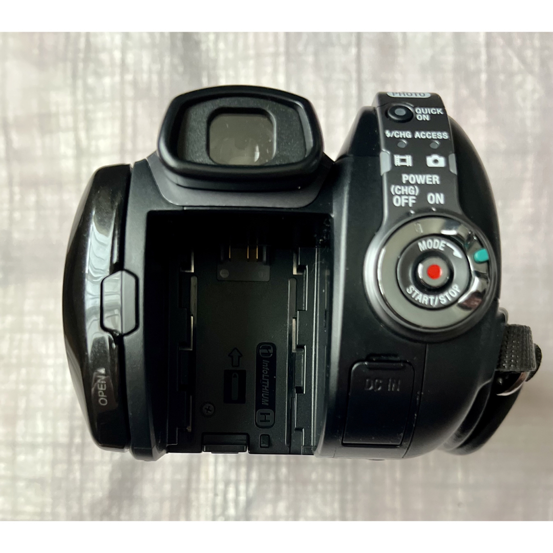 ソニーHDR-SR12 デジタルHDビデオカメラ バッテリー2個付き ソニーHDR-SR12 デジタルHDビデオカメラ バッテリー2個付き