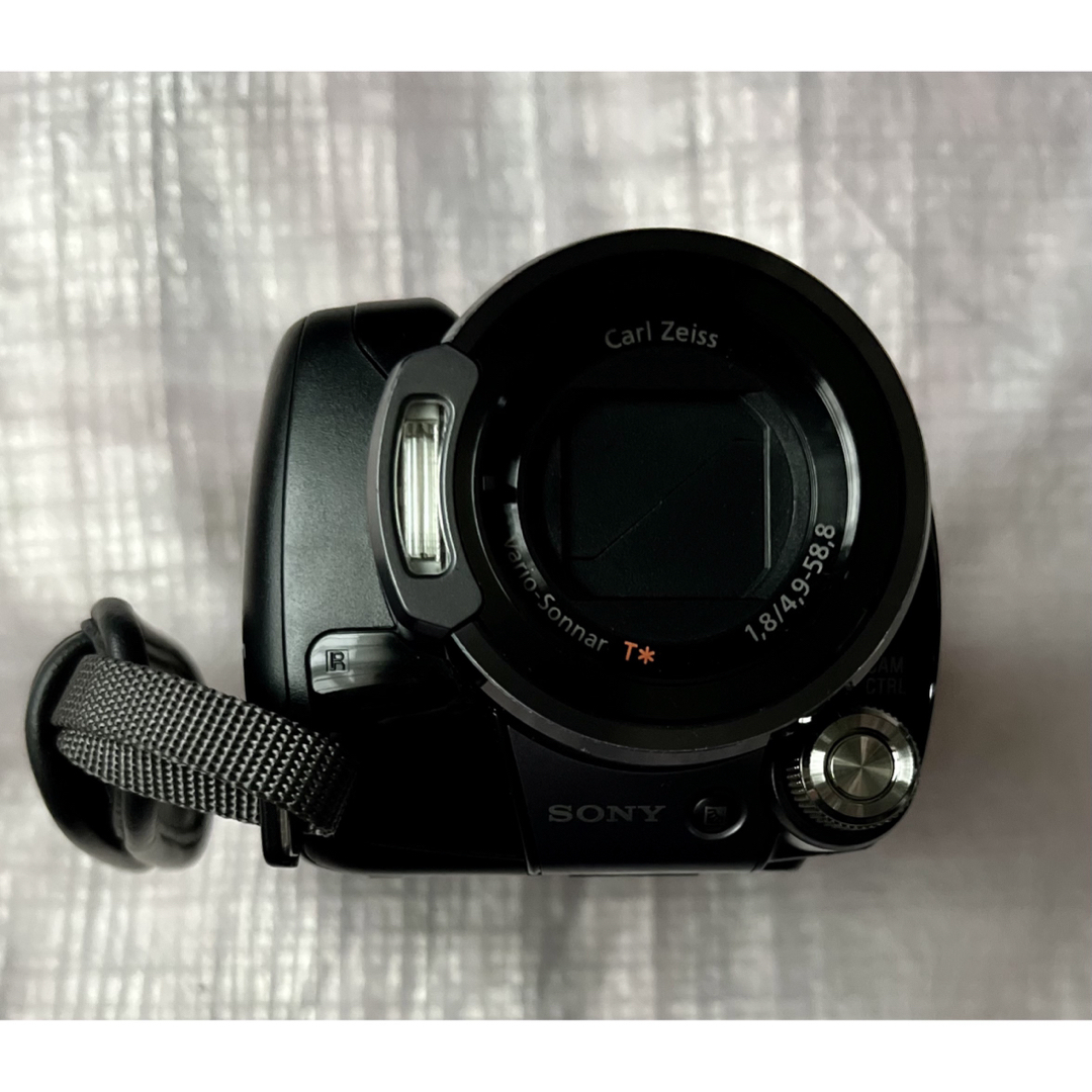 SONY(ソニー)のソニーHDR-SR12  デジタルHDビデオカメラ　バッテリー2個付き スマホ/家電/カメラのカメラ(ビデオカメラ)の商品写真
