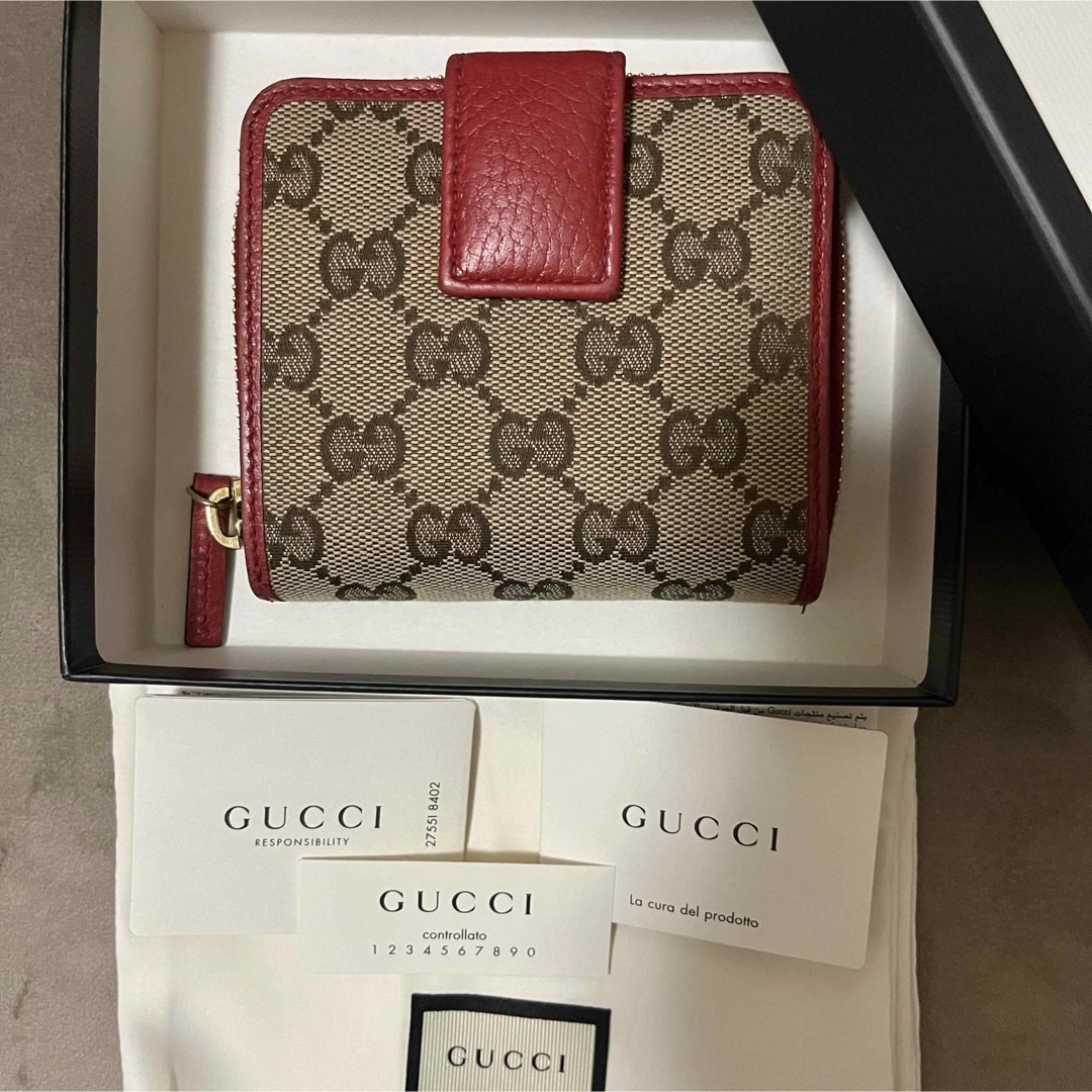 GUCCI グッチ 二つ折り財布 箱・保存袋・ケアカード GUCCI グッチ 二つ折り財布 箱・保存袋・ケアカード