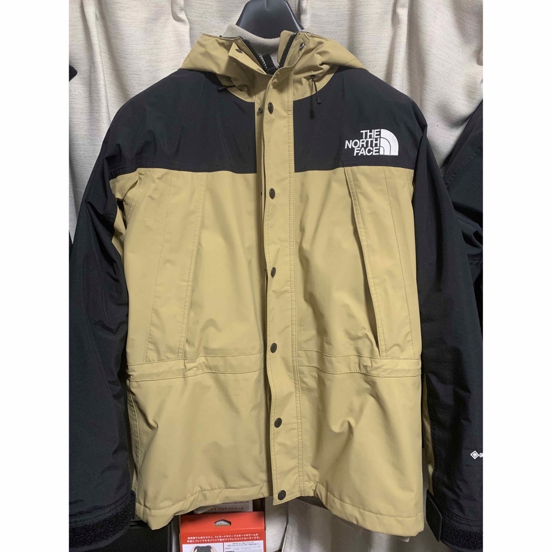 THE NORTH FACE Mountain light jacket