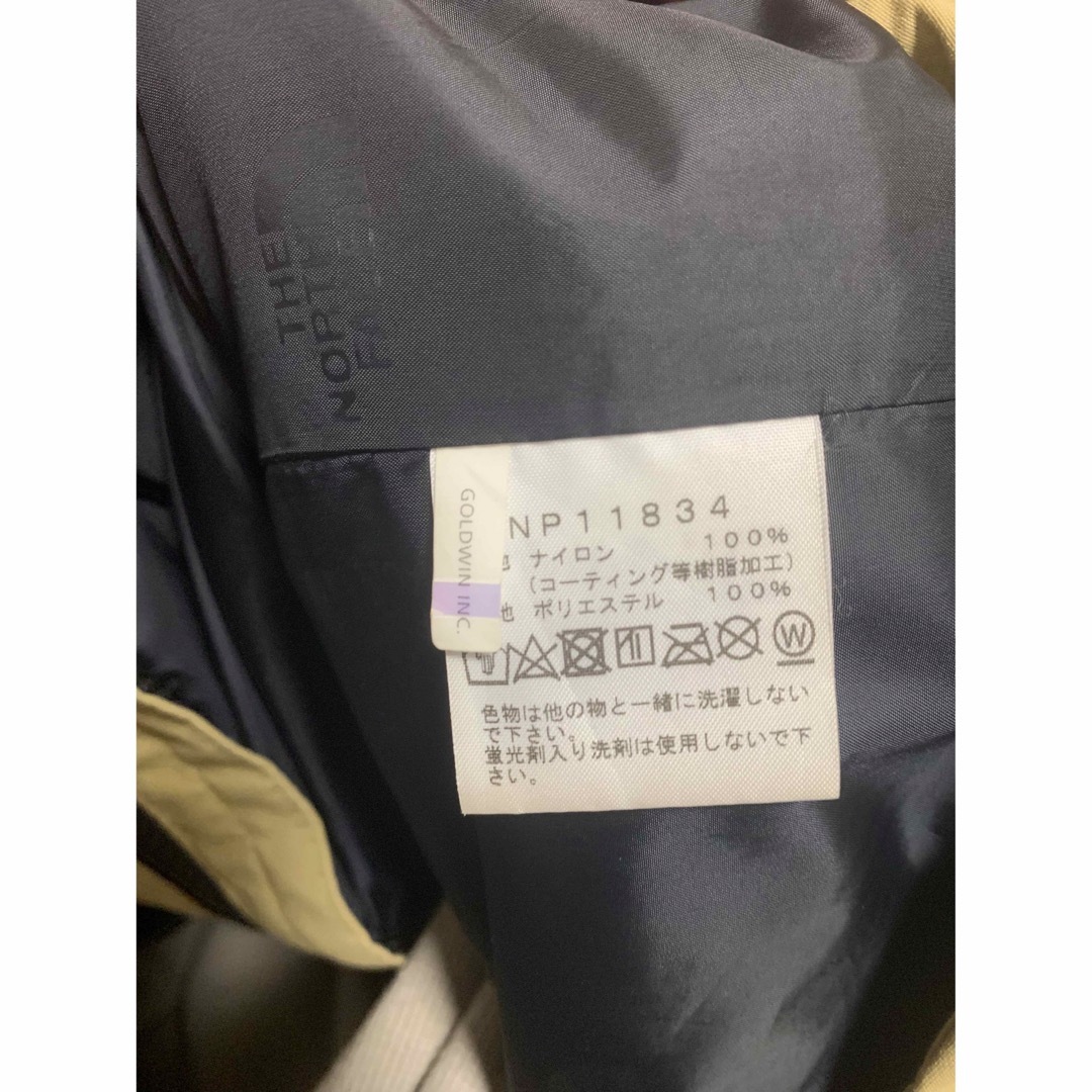 THE NORTH FACE Mountain light jacket 1