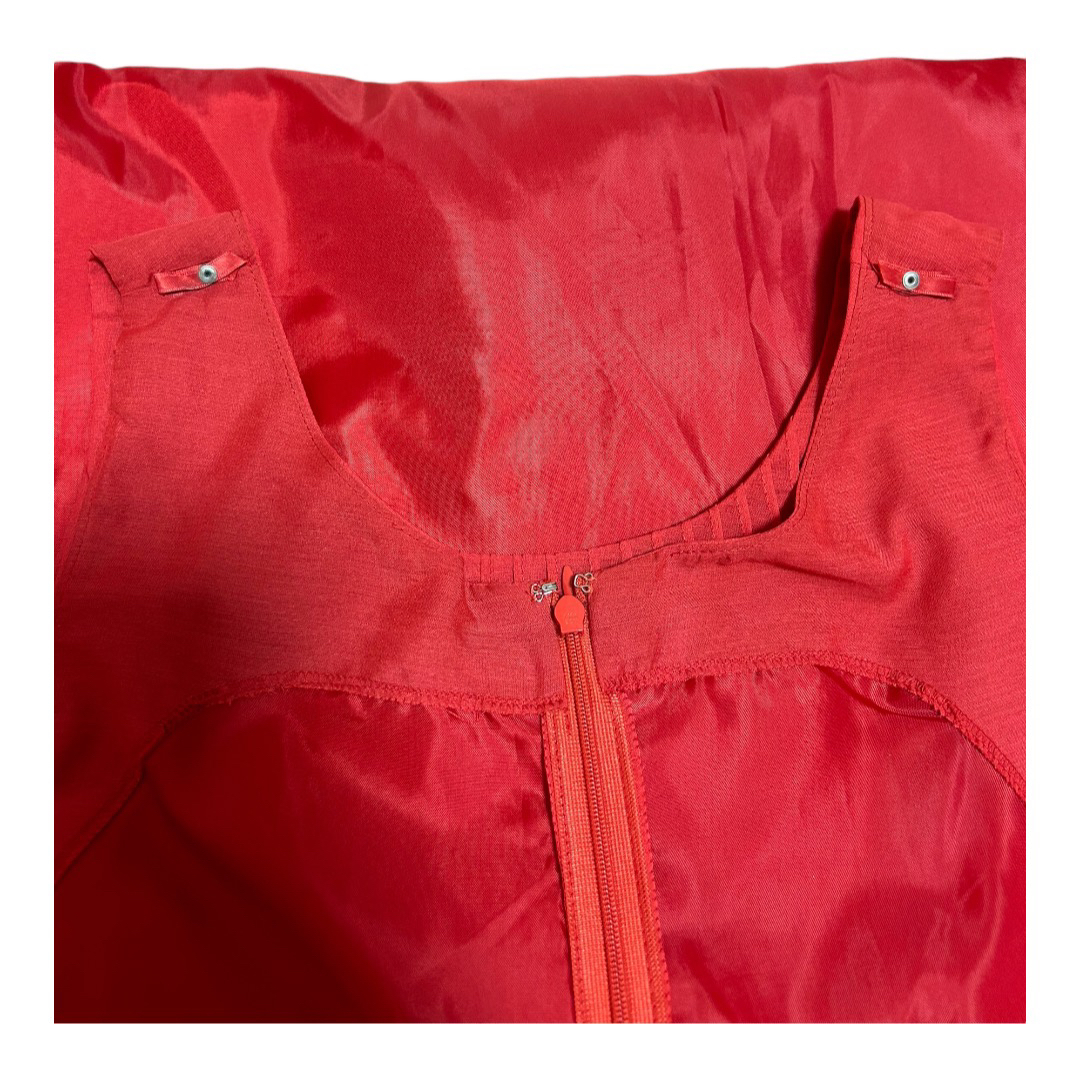 MELROSE(メルローズ)のMELROSE ノースリーブワンピ 赤いワンピース レディースのワンピース(ひざ丈ワンピース)の商品写真