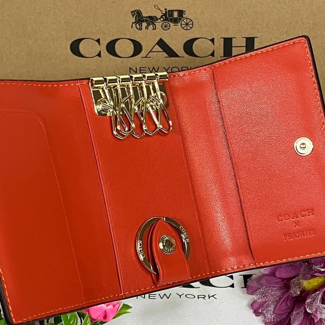 新品 未使用 coach コーチ スヌーピー キーケース ベージュ メンズの ...