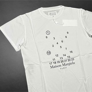 マルタンマルジェラ(Maison Martin Margiela)のL 新品 メゾンマルジェラ ナンバリング ロゴ Tシャツ TEE カレンダー 白(Tシャツ(半袖/袖なし))