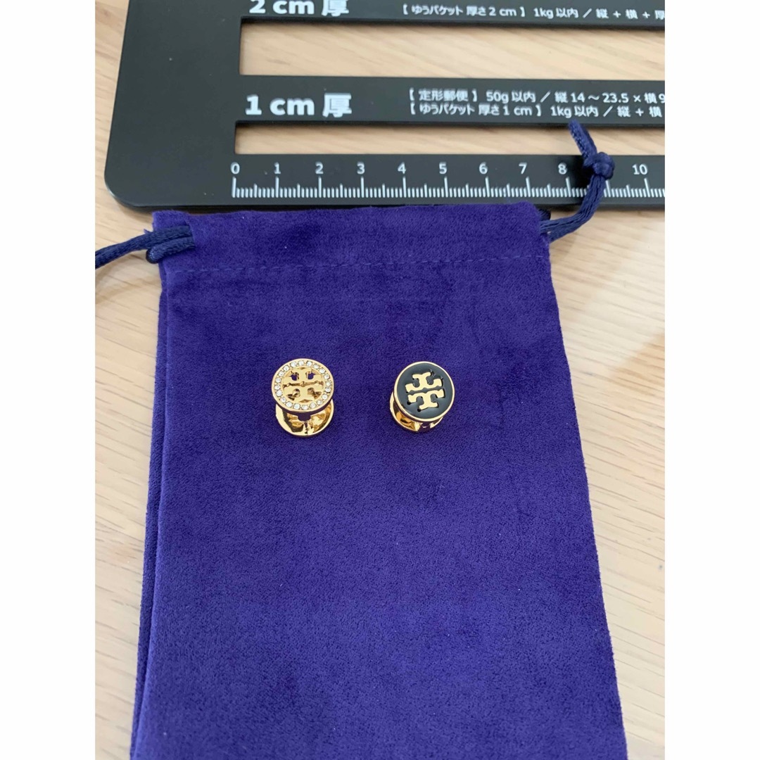 Tory Burch(トリーバーチ)のTBP031B5トリーバーチ Tory Burch   リバーシブル両面　ピアス レディースのアクセサリー(ピアス)の商品写真