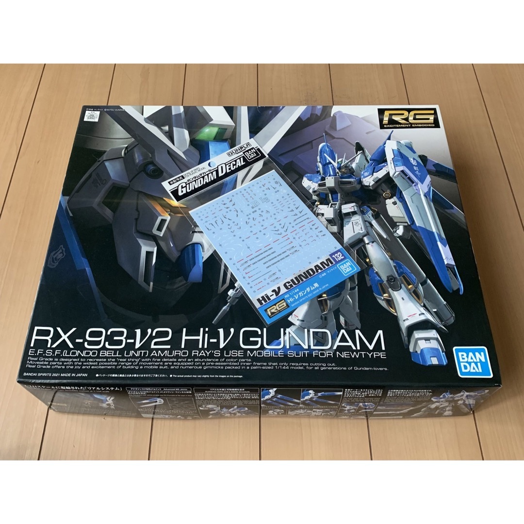 バンダイ RG 1/144 Hi-νガンダム プ…／RGサザビー　セット☆美品