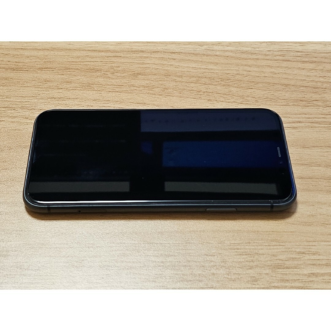 iPhone(アイフォーン)のApple iPhone 11 128GB ブラック SIMフリー スマホ/家電/カメラのスマートフォン/携帯電話(スマートフォン本体)の商品写真