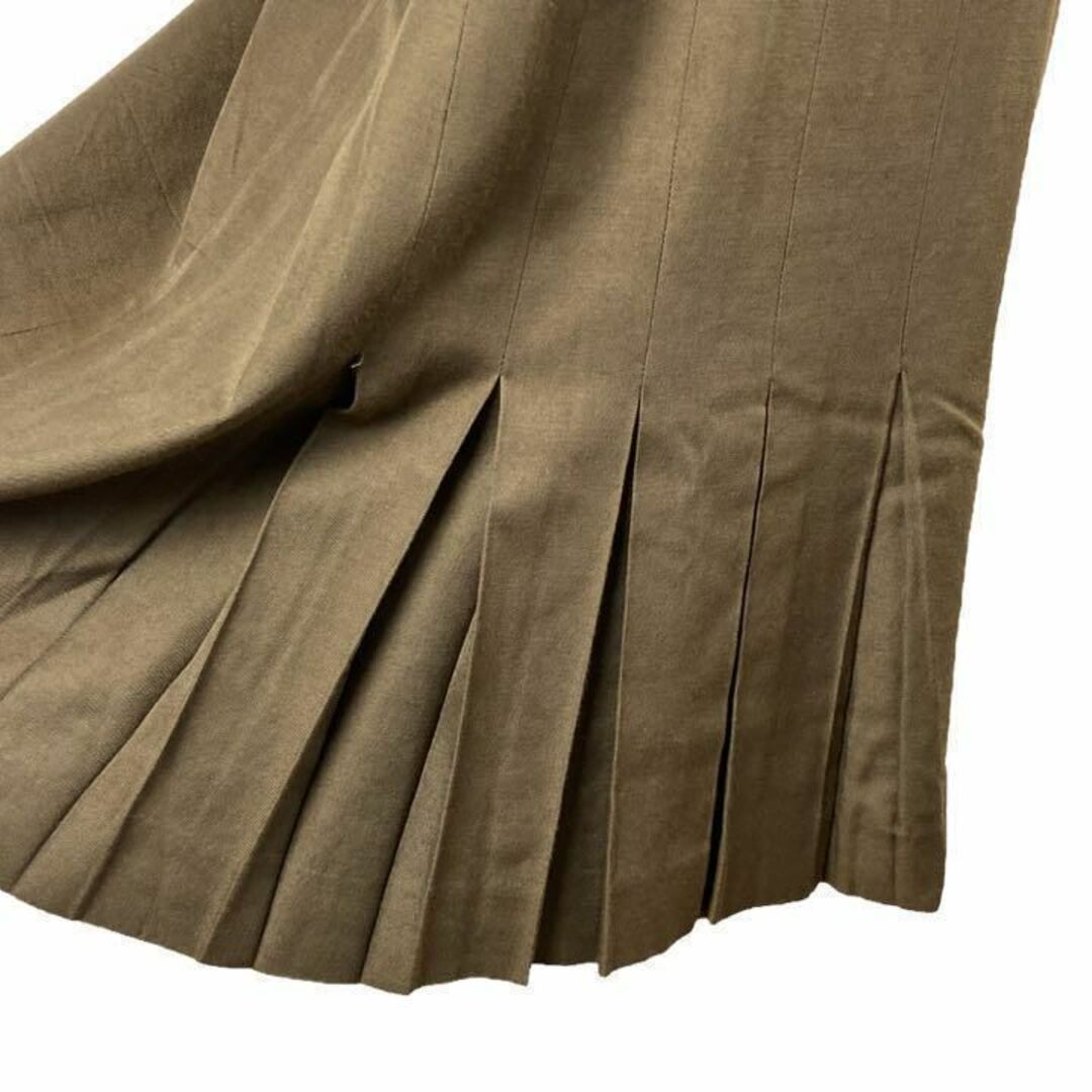 ROPE mademoiselle(ロペマドモアゼル)の【人気】　ラモードロペマドモアゼル　ウール混　裾プリーツロングスカート　大人上品 レディースのスカート(ロングスカート)の商品写真
