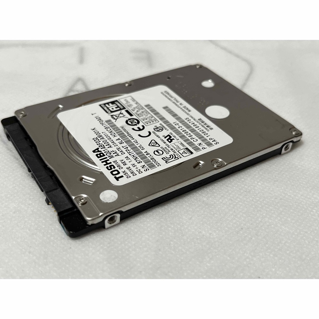 東芝(トウシバ)の(正常)2.5インチ HDD 320GB SATA 7mm スマホ/家電/カメラのPC/タブレット(PCパーツ)の商品写真