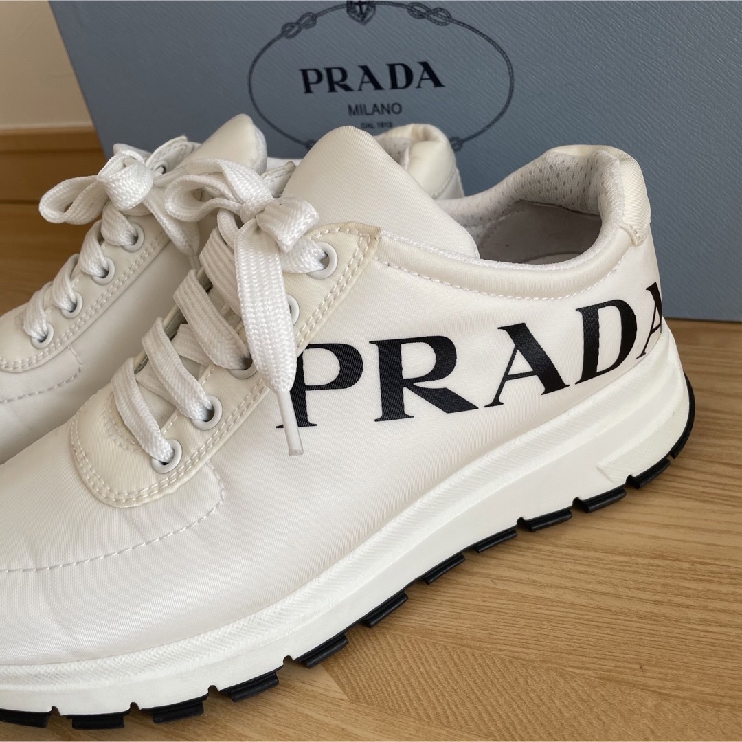 プラダ PRADA スニーカー 美品 37レディース - スニーカー