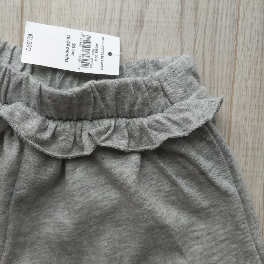 carter's(カーターズ)の新品 4000円★カーターズ ドットパンツ GAP フリルショーパン 90 80 キッズ/ベビー/マタニティのキッズ服女の子用(90cm~)(パンツ/スパッツ)の商品写真