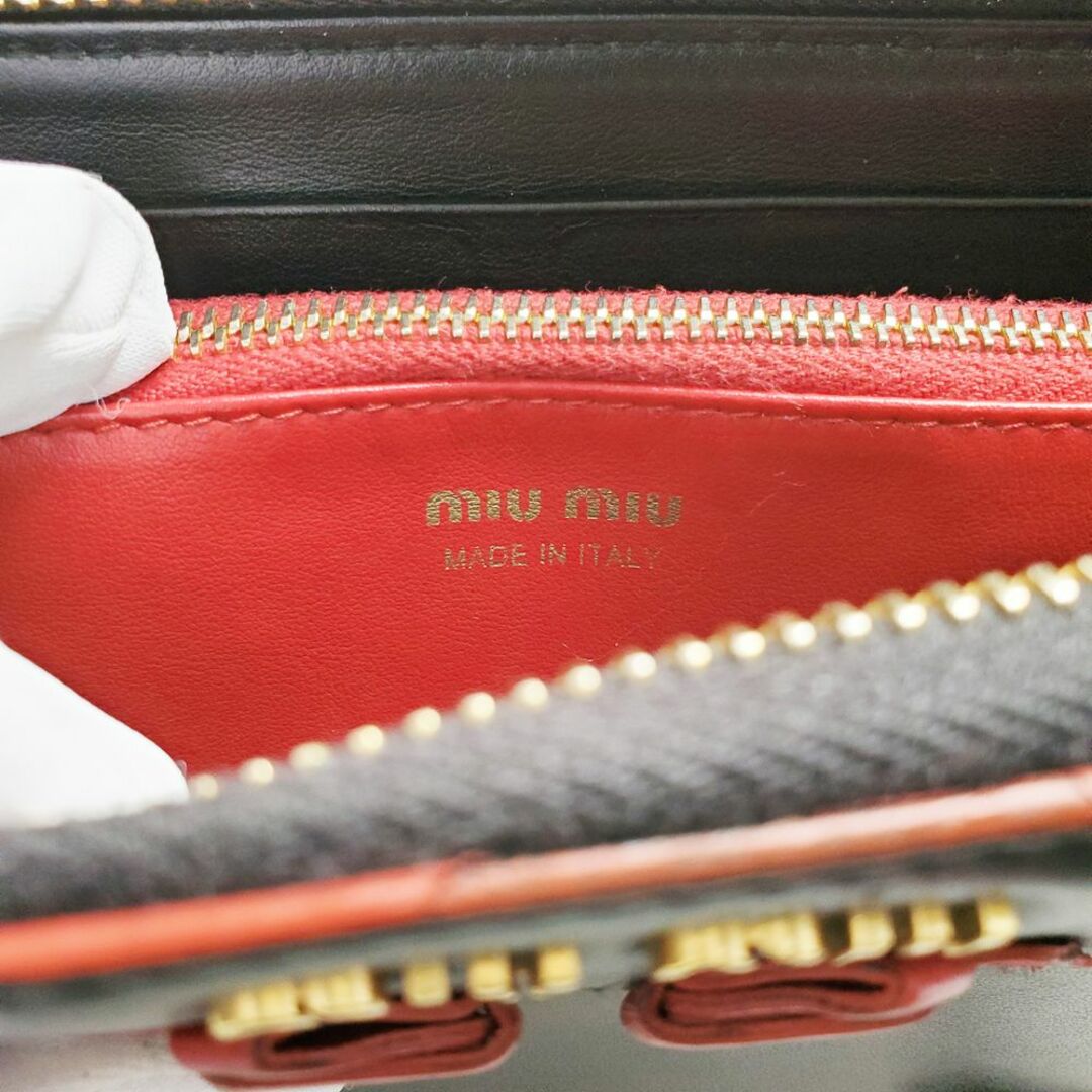 ミュウミュウ MIUMIU 長財布 本革 リボン 黒 x 赤 カーフレザー