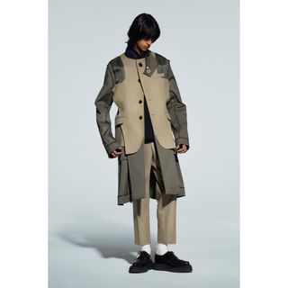 サカイ(sacai)のsacai パネルトレンチコート　サイズ1(トレンチコート)