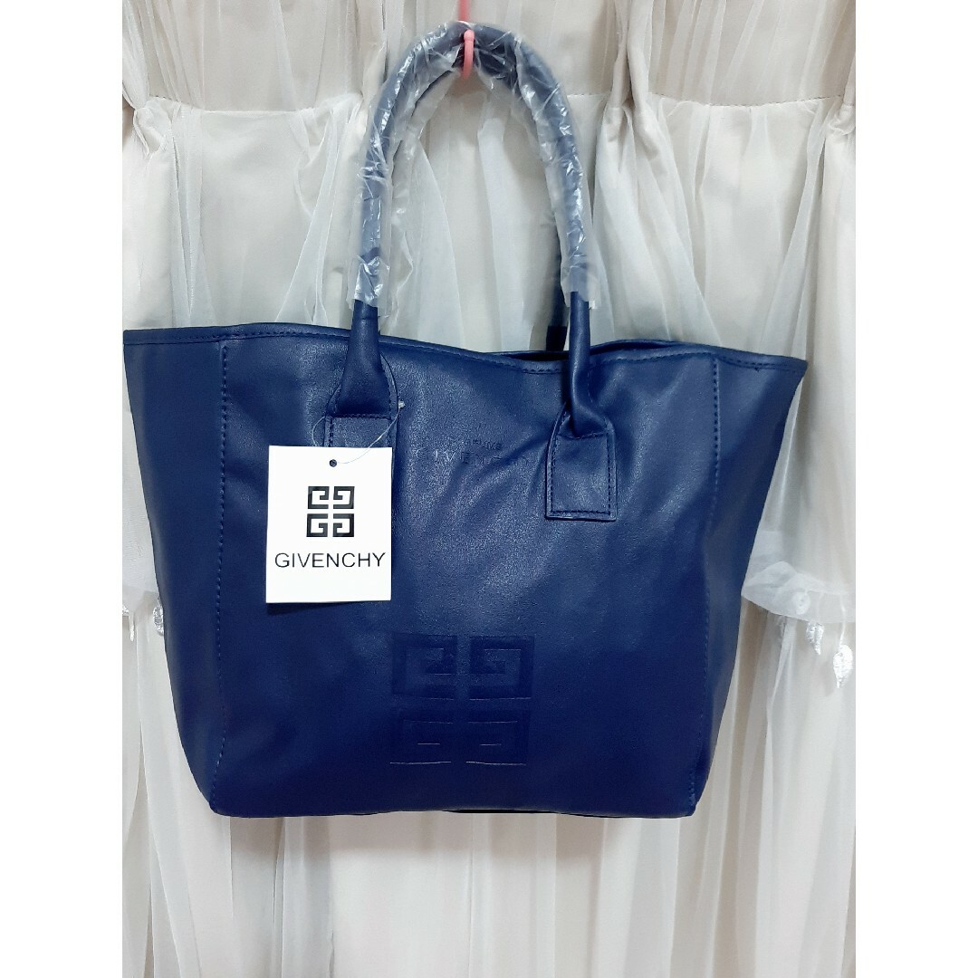 GIVENCHY - GIVENCHY 新品未使用 ノベルティ トートバッグ GIVENCHY - GIVENCHY 新品未使用 ノベルティ トートバッグ