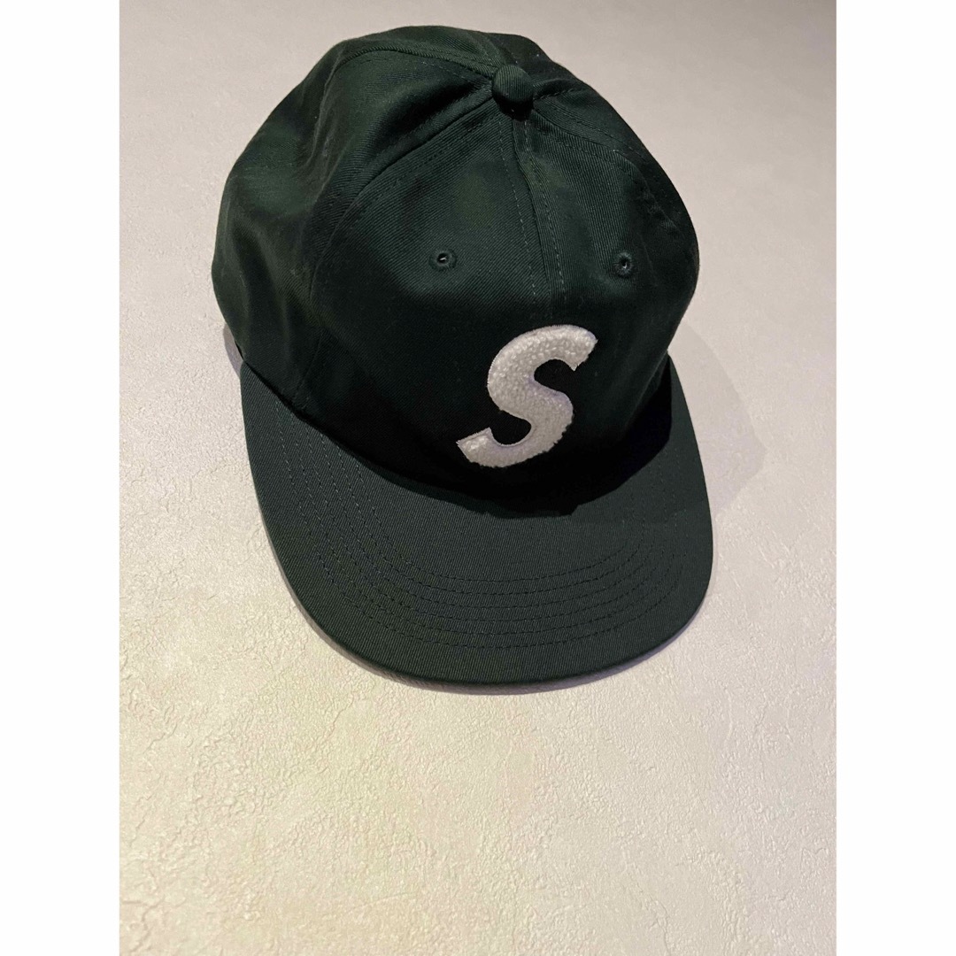 supreme Sロゴ　cap シュプリーム