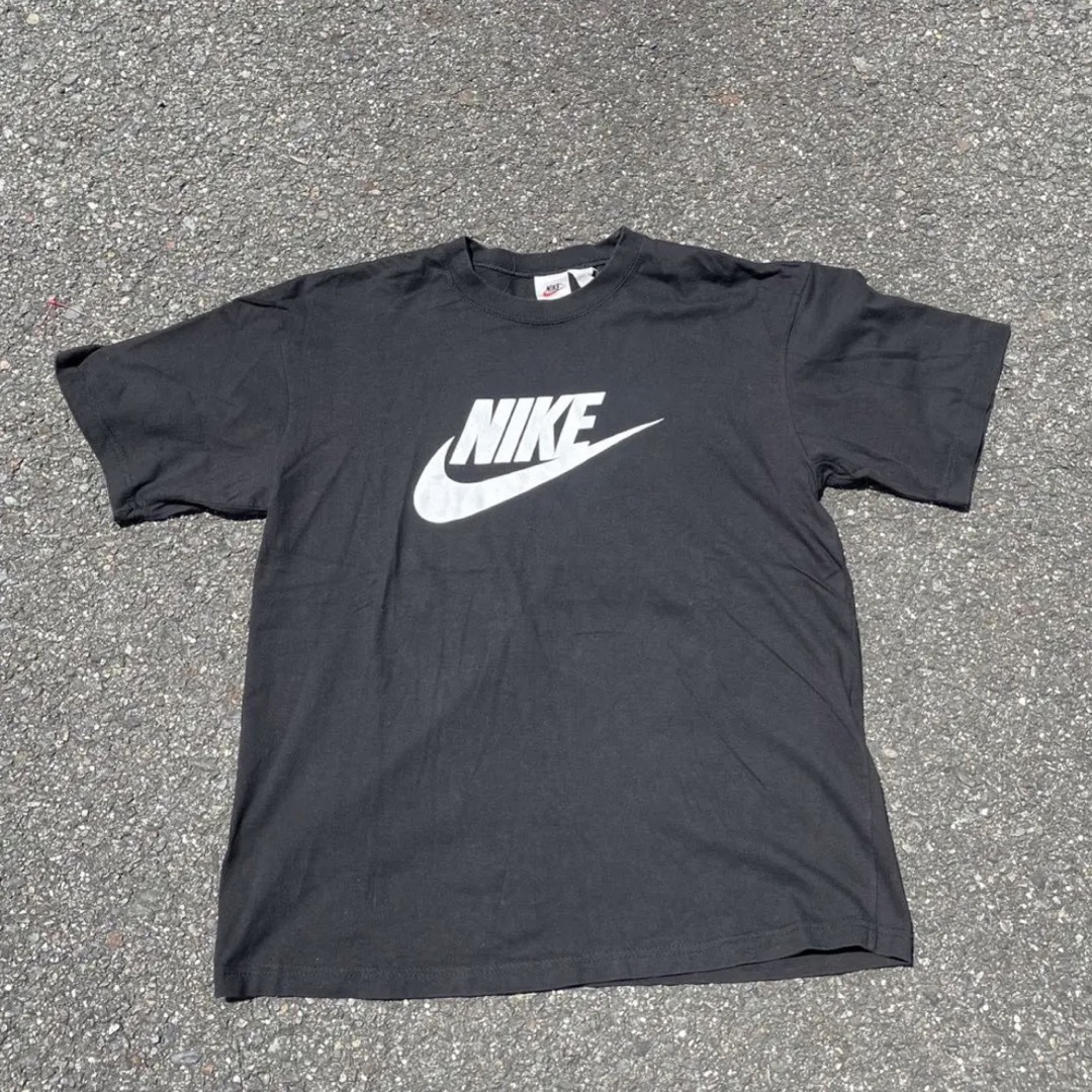 used nike Tシャツ