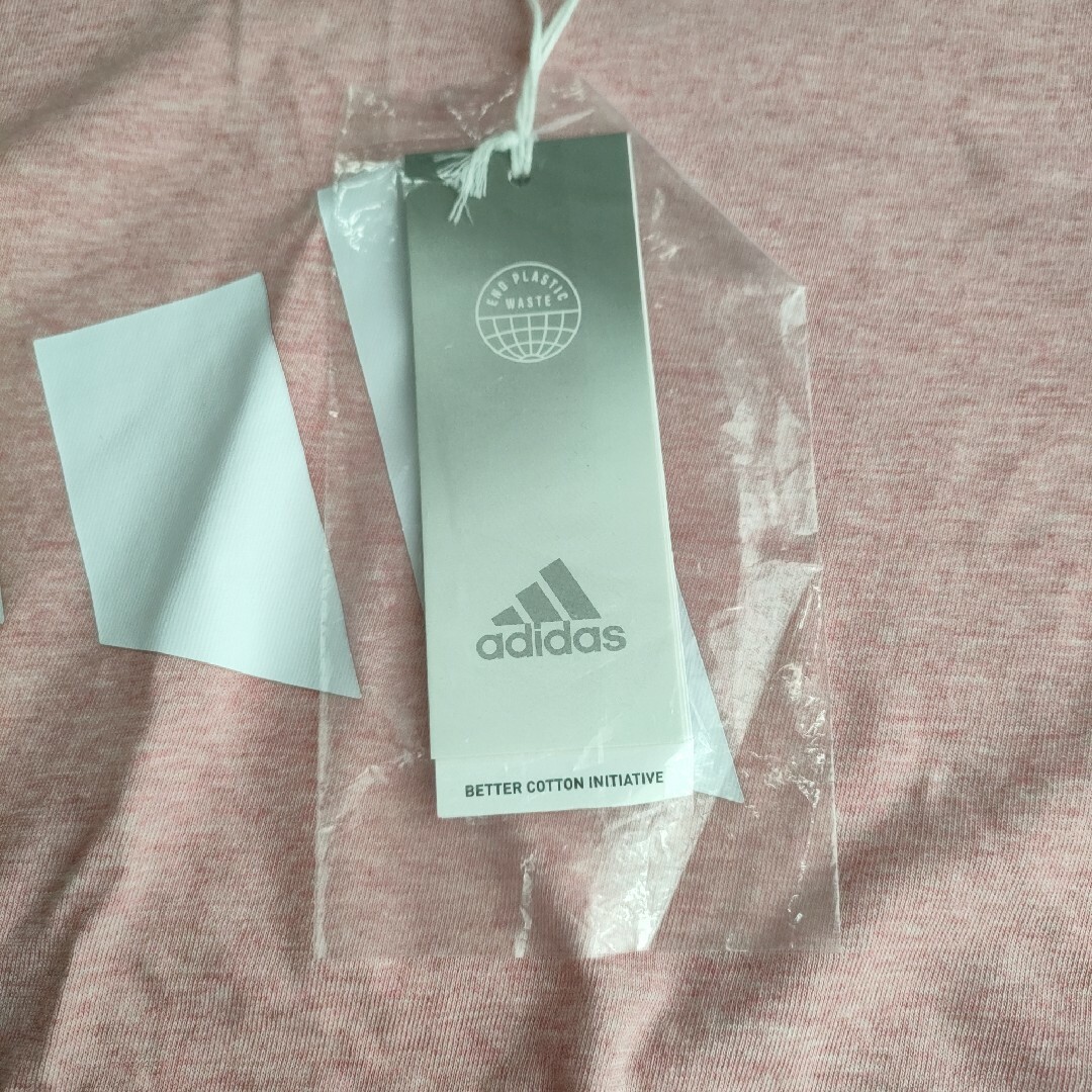 adidas(アディダス)のアディダス adidas 150サイズ Tシャツ 未使用品 タグ付き キッズ/ベビー/マタニティのキッズ服女の子用(90cm~)(Tシャツ/カットソー)の商品写真