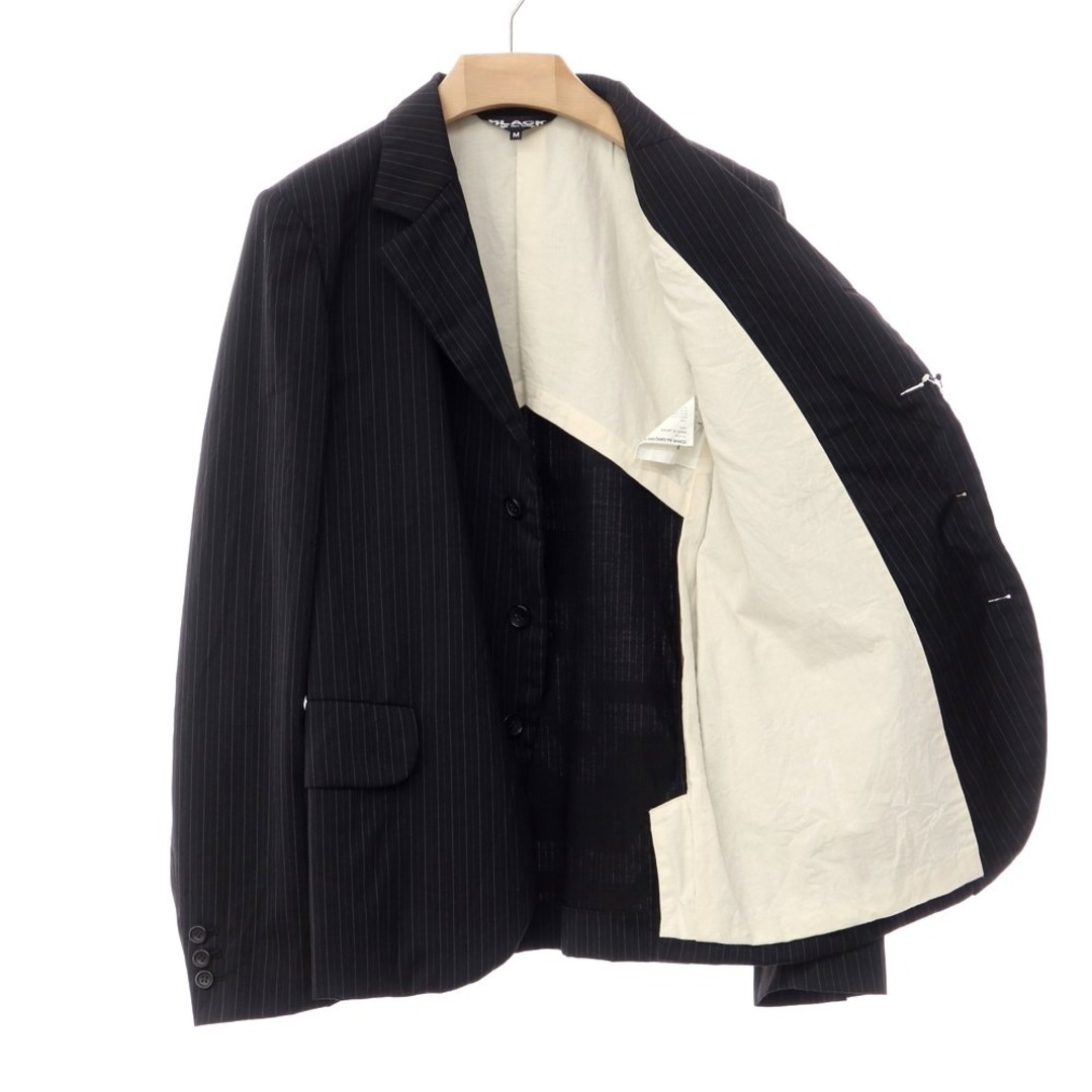 BLACK COMME des GARCONS(ブラックコムデギャルソン)の【中古】【未使用】ブラックコムデギャルソン BLACK COMME des GARCONS ポリエステルウール ストライプ テーラードジャケット ブラックxブルー【サイズM】【メンズ】 メンズのジャケット/アウター(テーラードジャケット)の商品写真