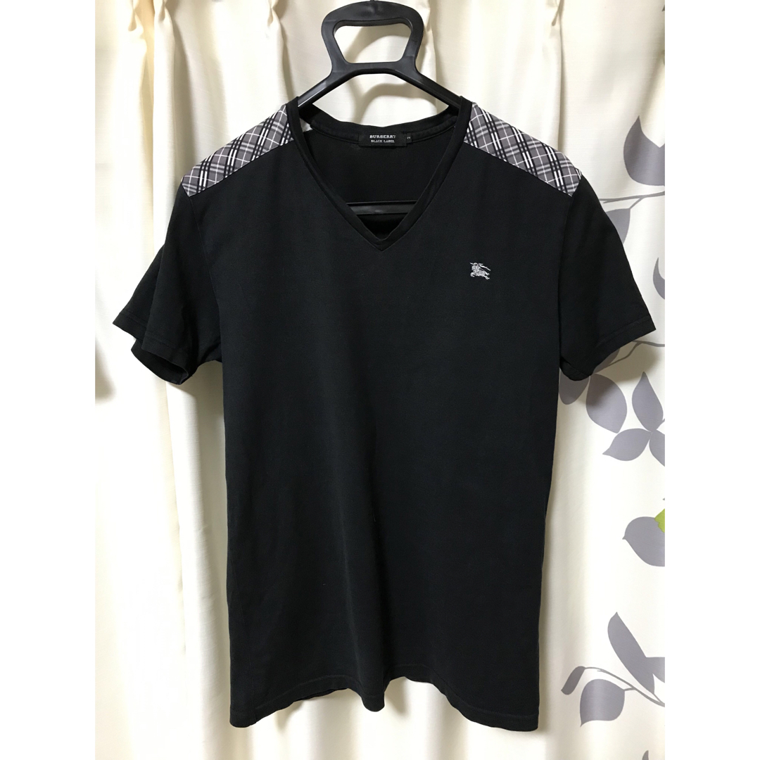 BURBERRY BLACK LABEL(バーバリーブラックレーベル)のバーバリーブラックレーベル　Vネック半袖tシャツ　サイズ2 ブラック　ホースロゴ メンズのトップス(Tシャツ/カットソー(半袖/袖なし))の商品写真