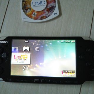 超美品 psp3000本体♪黒。新品バッテリー、充電器、メモリー、ゲーム2つ付
