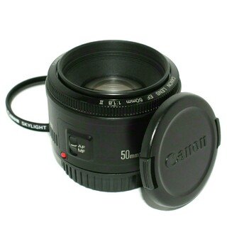 極美品　Canon 単焦点レンズ EF 50mm F1.8 II
