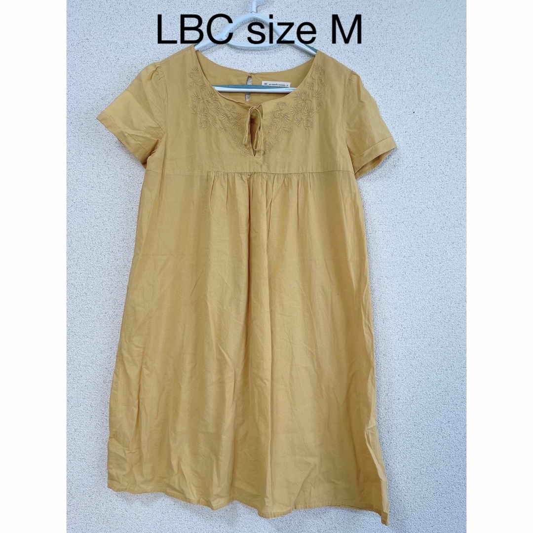 Lbc(エルビーシー)のLBC エルビーシー ワンピース 刺繍 黄色 イエロー M 春夏服 綿 レディースのワンピース(ひざ丈ワンピース)の商品写真