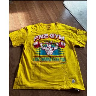 エフアールツー(#FR2)の【希少デザイン】FR2 デカロゴ GYM 入手困難 半袖 Tシャツ レア(Tシャツ/カットソー(半袖/袖なし))