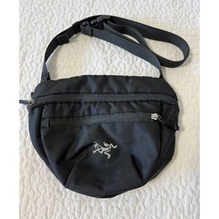 アークテリクス(ARC'TERYX)のMAKA2 バッグ ユニセックス ウエストバッグ 鞄(ショルダーバッグ)