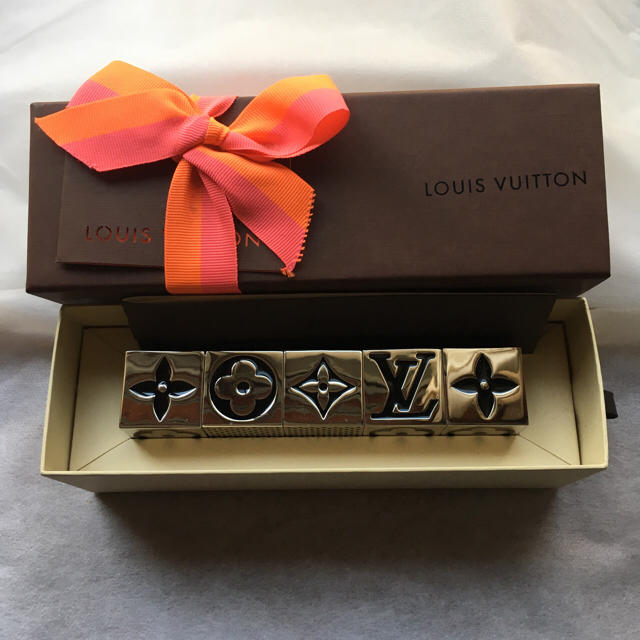 NEW ARRIVAL】 LOUIS VUITTON - LOUIS VUITTONノベルティの通販 by