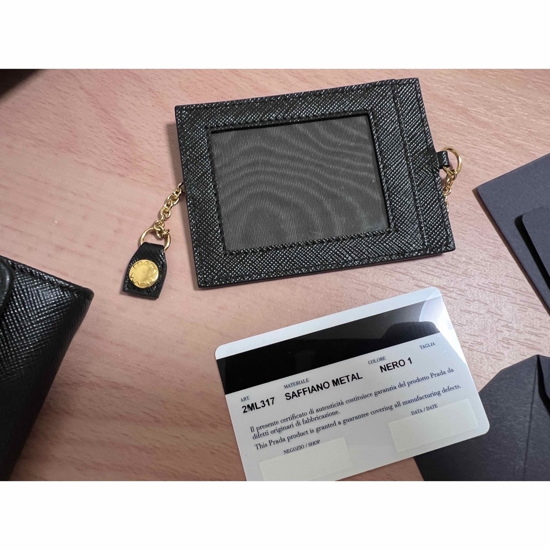 プラダ 長財布 黒 くろ サフィアーノ レディース PRADA 1MH132