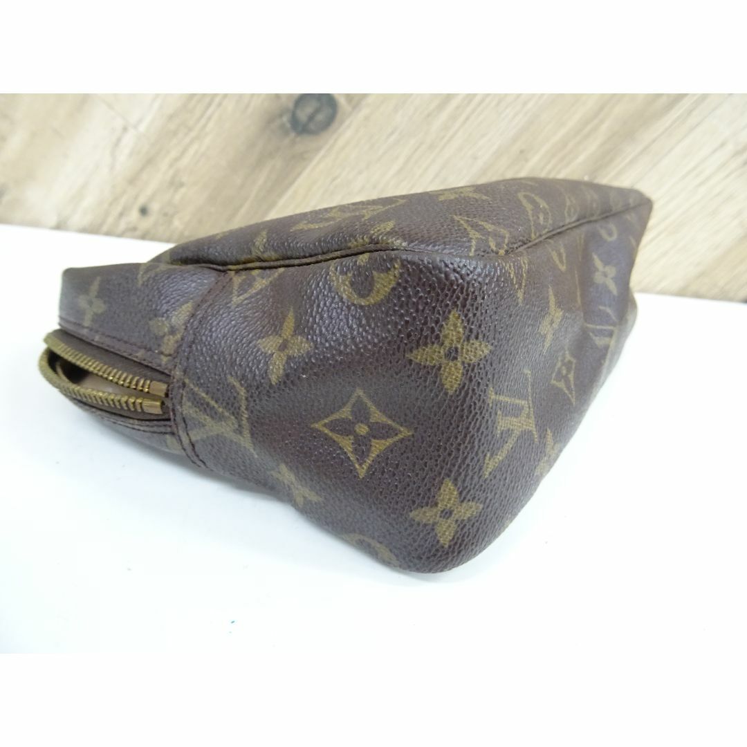 LOUIS VUITTON(ルイヴィトン)のKM002/ ヴィトン モノグラム トゥルース トワレット GM セカンドバッグ レディースのバッグ(クラッチバッグ)の商品写真